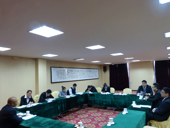 沂州府公司酒店管理委员会召开学习十八届五中全会精神座谈会