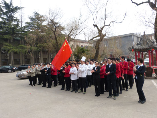 沂州府公司举办庆三 八妇女节趣味运动会